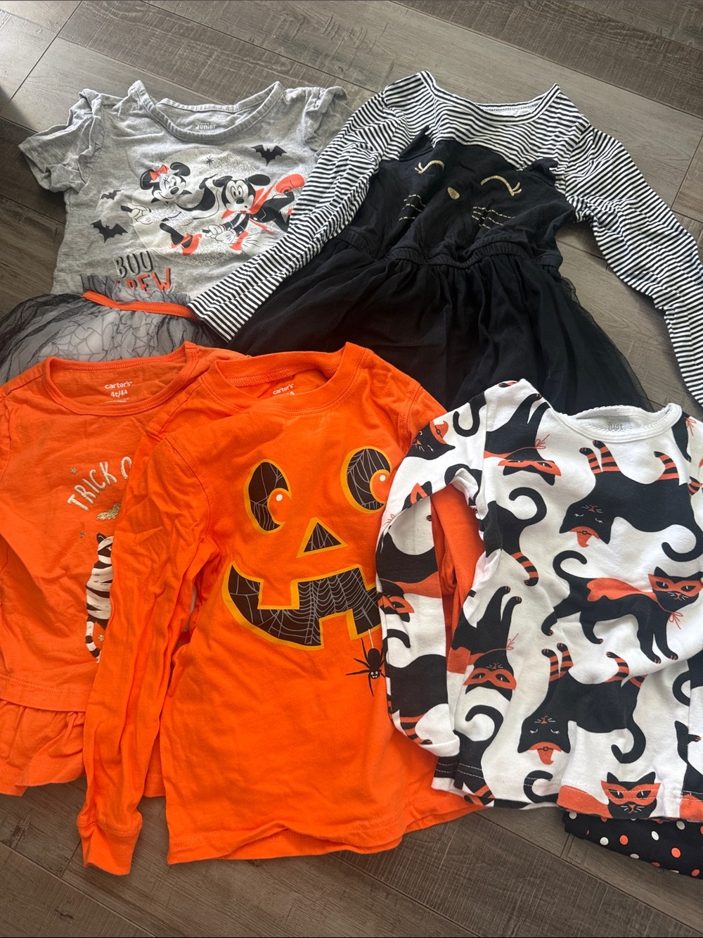Kids Halloween Pumpkin & Black Cat Themed Outfits